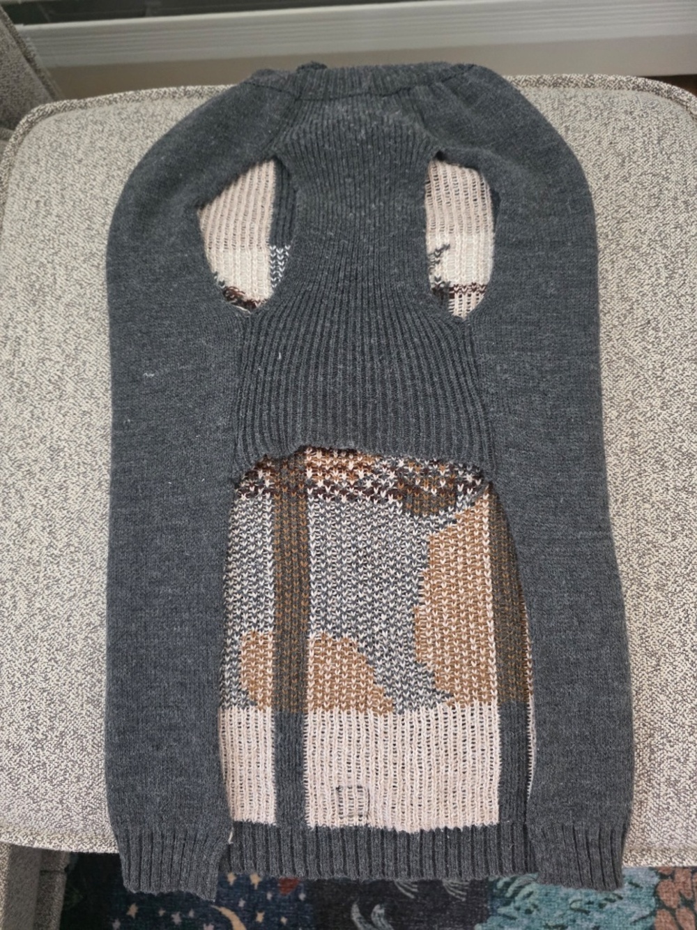 Acadia Bear Turtleneck Dog Sweater - XL - Picture 4 of 5